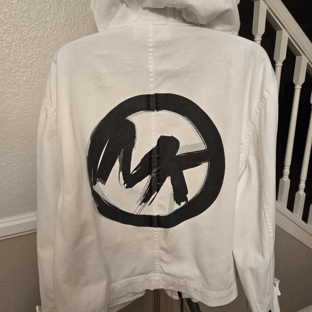 Michael Kors White Denmin Utility Jacket with Hood - Picture 7 of 8